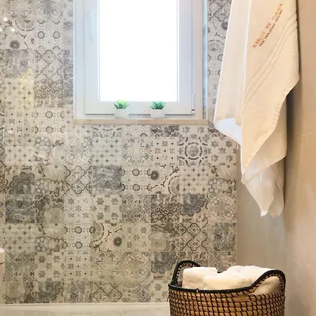 Apartamento Di Casa *