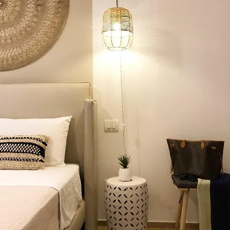 Di Casa アパート モノーポリ