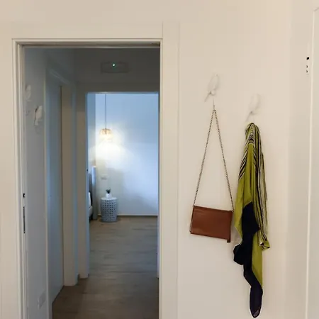 Di Casa アパート *